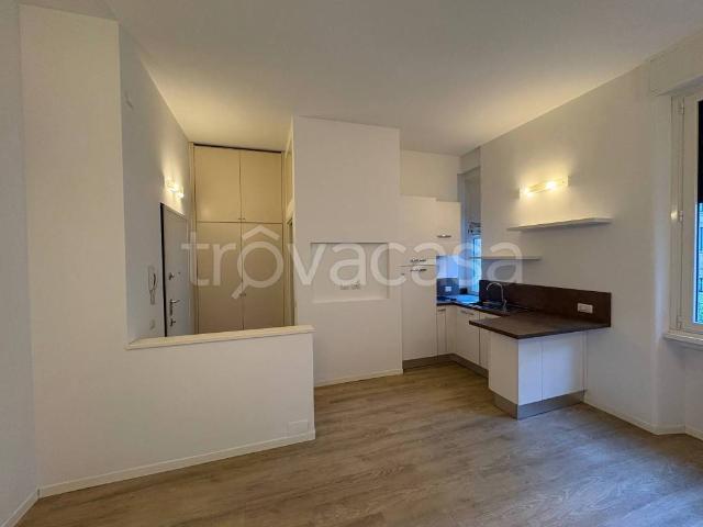 Appartamento in affitto a Municipio 1, Milano