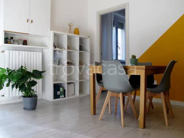 Appartamento in affitto a Municipio 5, Milano
