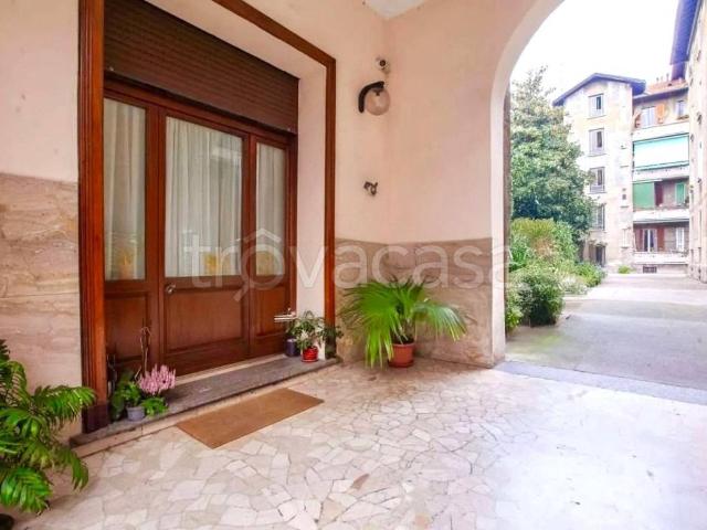 Appartamento in affitto a Municipio 8 di Milano, Milano