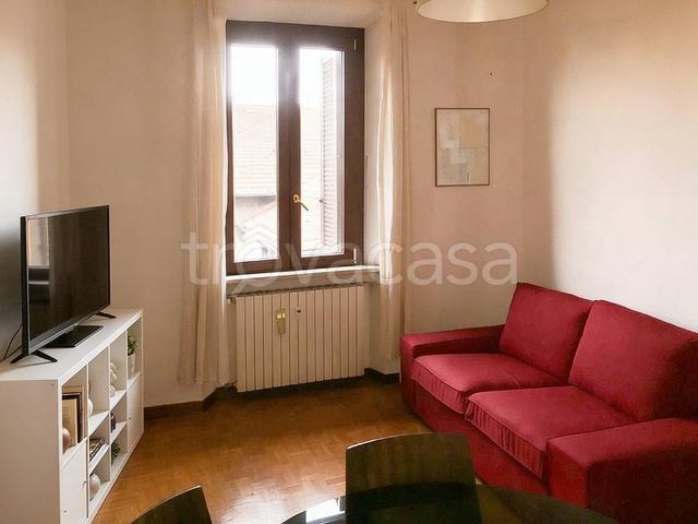 Appartamento in affitto a Municipio 8 di Milano, Milano