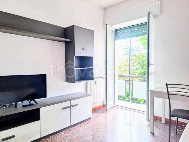 Appartamento in affitto a Municipio 9, Milano
