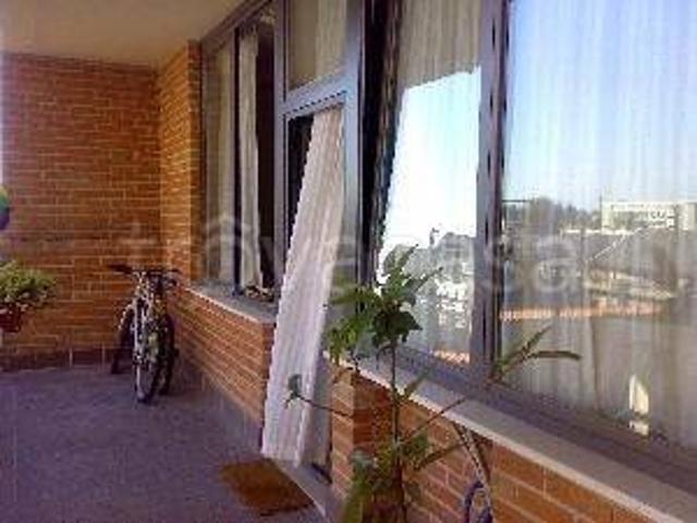 Appartamento in affitto a Municipio 4, Milano