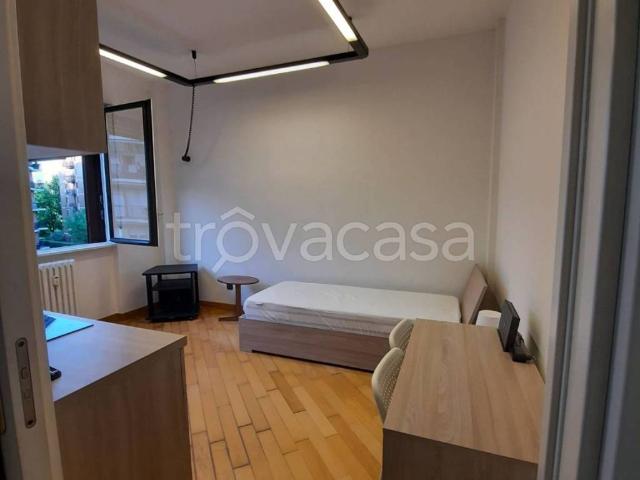 Appartamento in affitto a Municipio 7, Milano