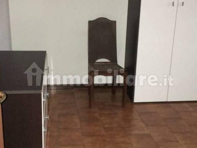 Appartamento in affitto a Municipio 9, Milano