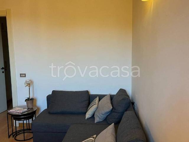 Appartamento in affitto a Municipio 9, Milano