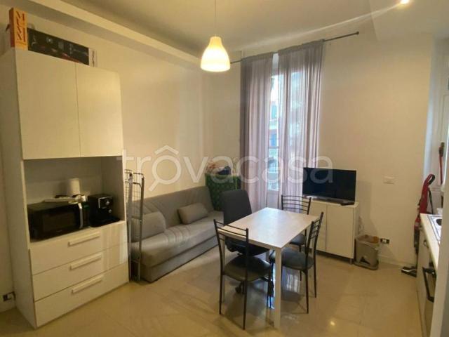 Appartamento in affitto a Morivione, Milano