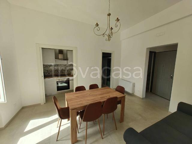 Appartamento in affitto a Modica, Dente
