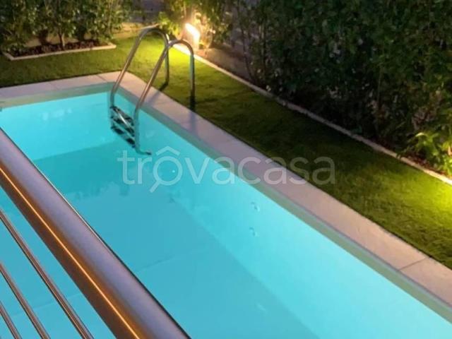 Appartamento in affitto a Moniga Del Garda, Lombardia