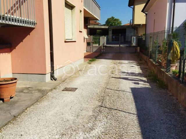 Appartamento in affitto a Pozzarello, Montevettolini