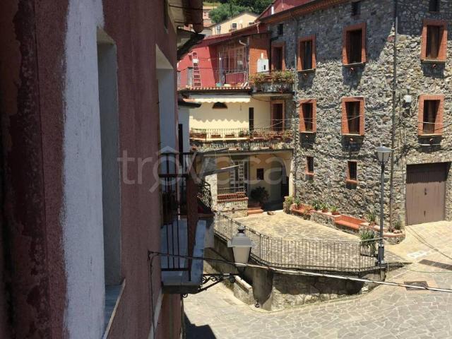Appartamento in affitto a Montano Antilia, Campania