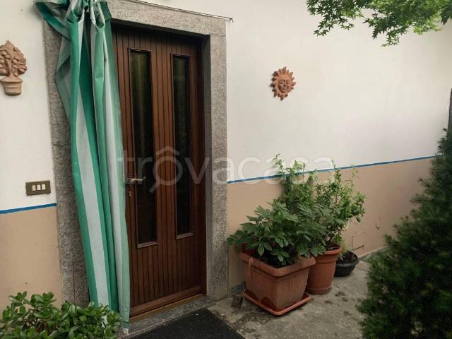 Appartamento in affitto a Mornago, Lombardia