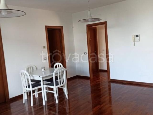 Appartamento in affitto a San Martino, Mozzate
