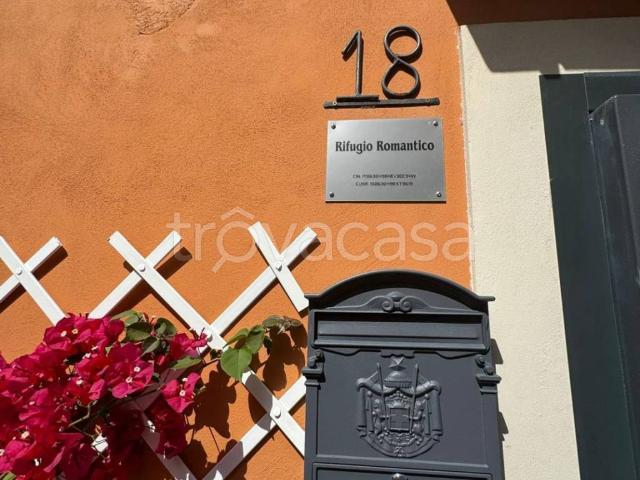 Appartamento in affitto a Municipalità 1, Campania