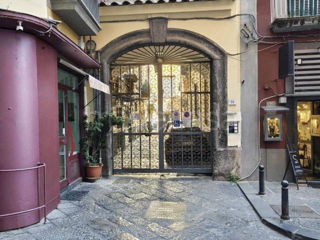 Appartamento in affitto a Municipalità 1, Campania