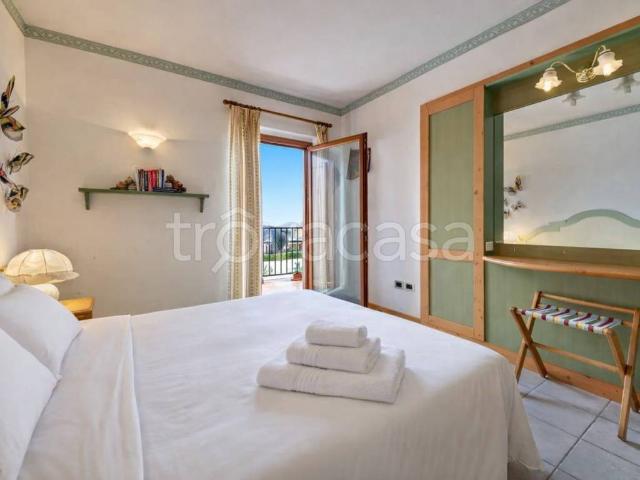 Appartamento in affitto a Padenghe Sul Garda, Lombardia
