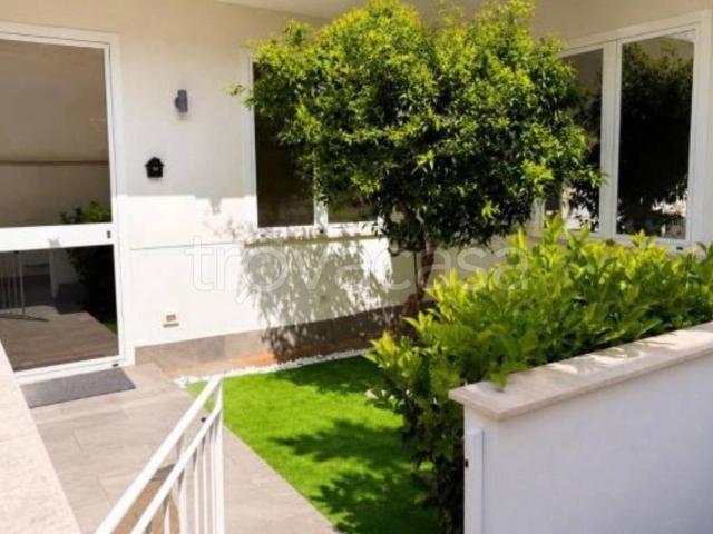 Appartamento in affitto a Mondello, Palermo