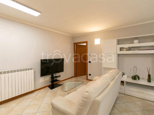 Appartamento in affitto a Parre, Lombardia