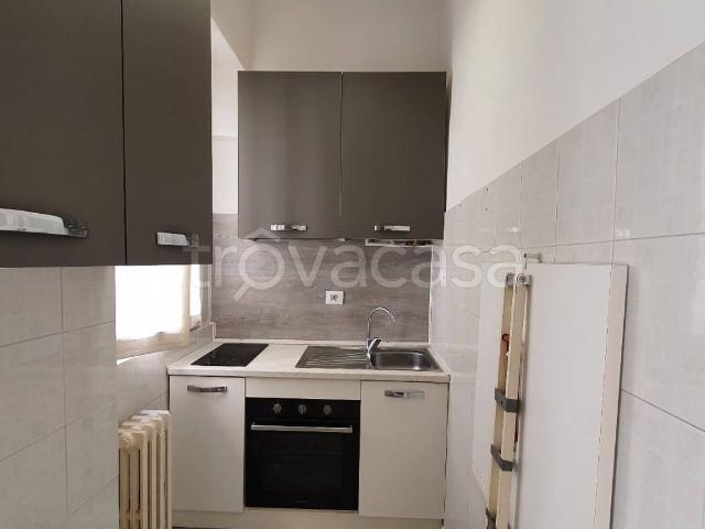 Appartamento in affitto a Pavia, Lombardia