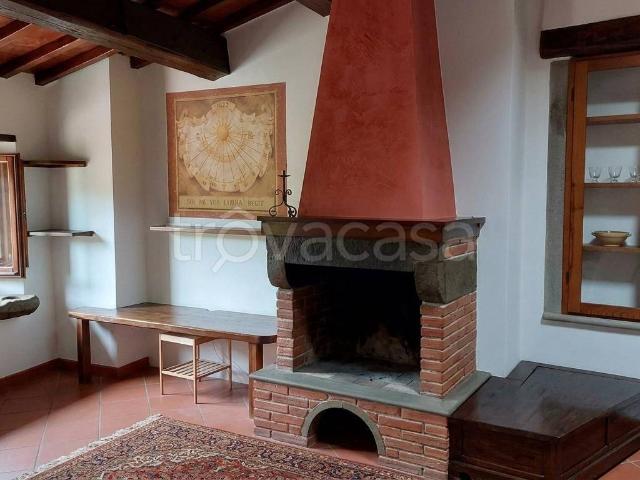 Appartamento in affitto a Unione di Comuni Valdarno e Valdisieve, Pelago