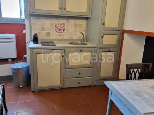 Appartamento in affitto a Sant'Erminio, Cenerente