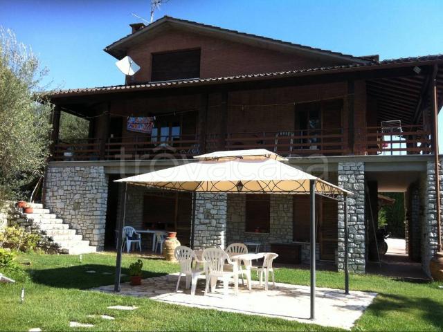 Appartamento in affitto a Cenerente, Umbria