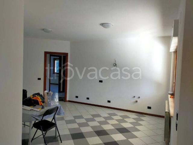 Appartamento in affitto a Villa Pitignano, Cenerente