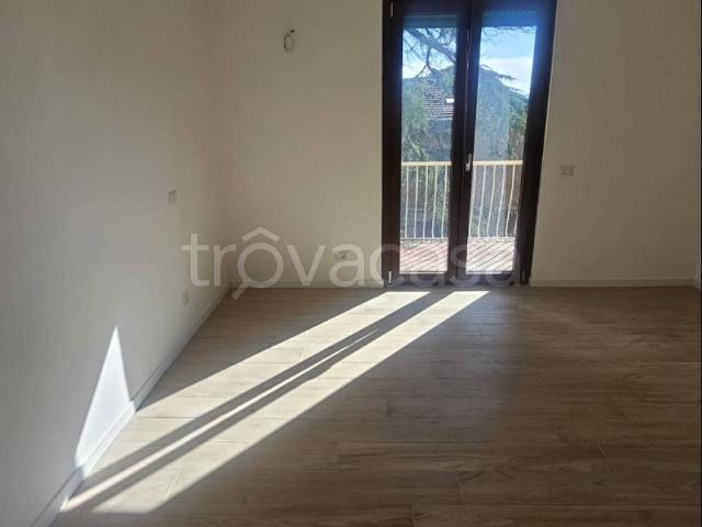 Appartamento in affitto a Cenerente, Umbria