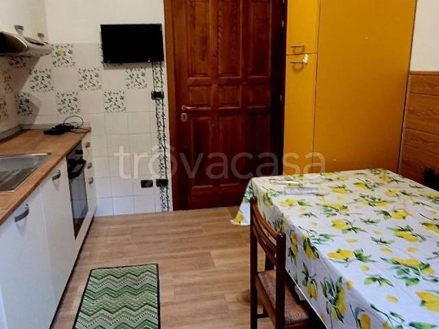 Appartamento in affitto a San Sisto, Cenerente