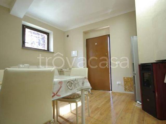 Appartamento in affitto a Cenerente, Umbria