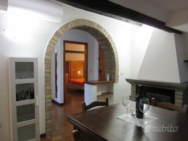 Appartamento in affitto a Centro Storico, Marche
