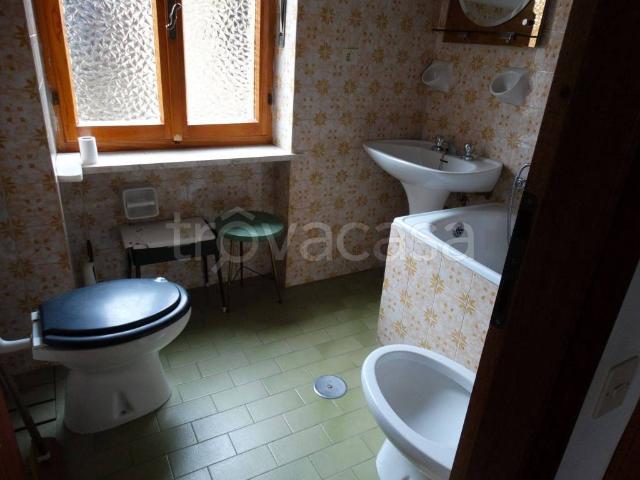 Appartamento in affitto a Campello Sul Clitunno, Umbria