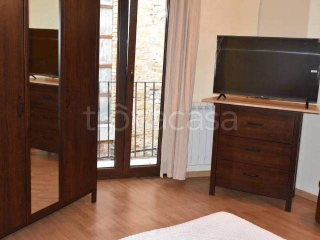Appartamento in affitto a Casalotto, Piazza