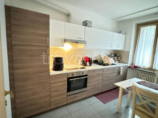 Appartamento in affitto a Pieve Emanuele, Milano