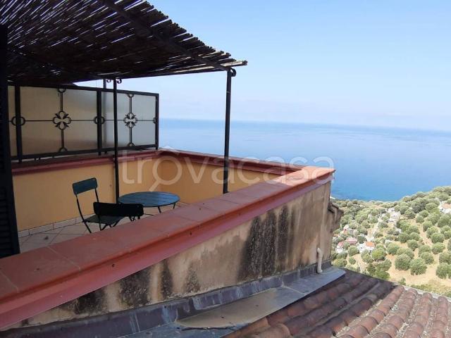 Appartamento in affitto a Pisciotta, Campania