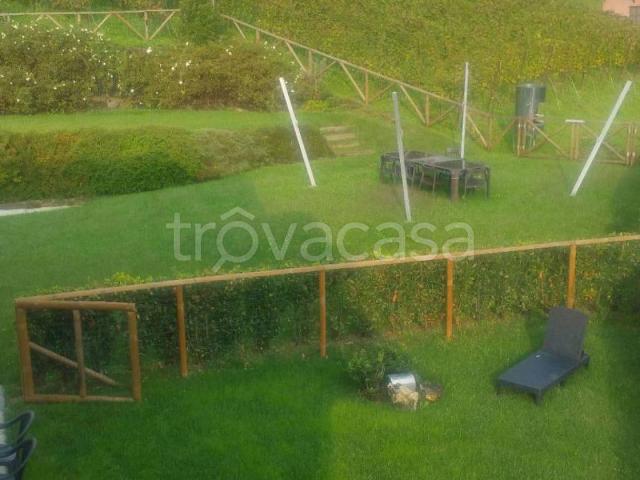 Appartamento in affitto a Pontida, Lombardia