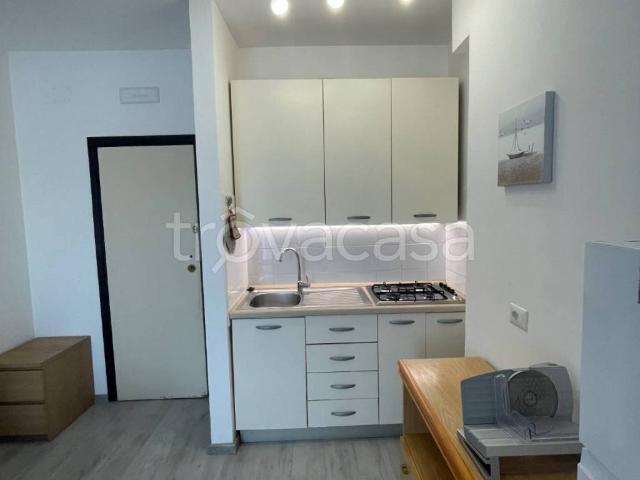 Appartamento in affitto a Marche, Macerata