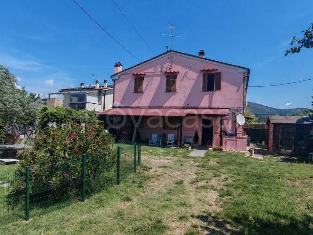 Appartamento in affitto a Prato, Toscana