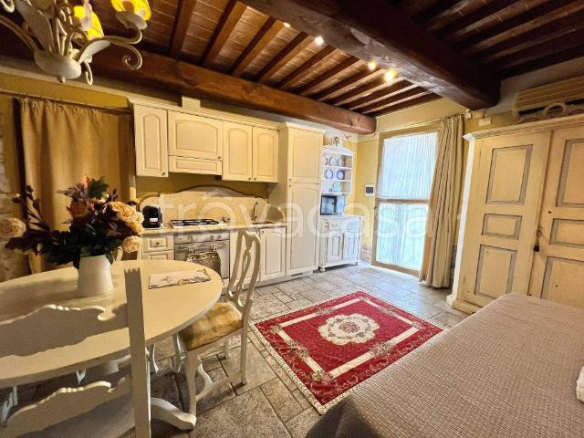 Appartamento in affitto a Prato, Toscana