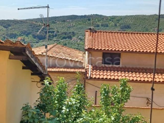 Appartamento in affitto a Priverno, Lazio