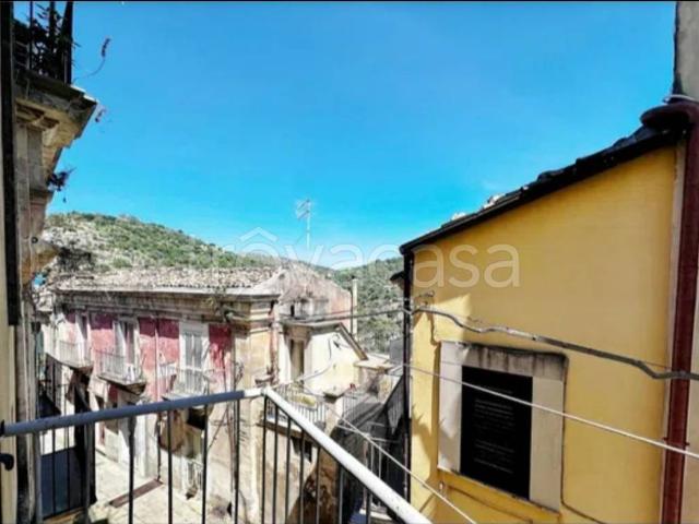 Appartamento in affitto a Ragusa Ibla, Ragusa