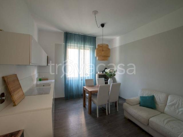 Appartamento in affitto a Polanesi, Recco