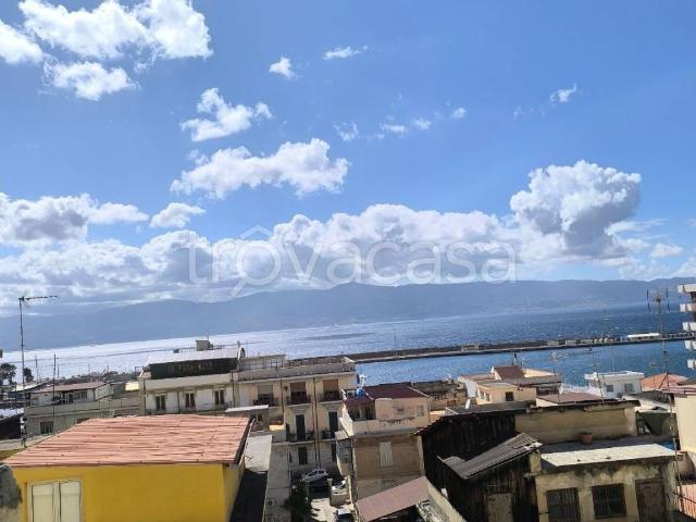 Appartamento in affitto a Calabria, Reggio Calabria