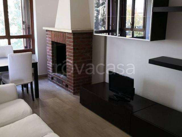 Appartamento in affitto a San Giacomo città, Re