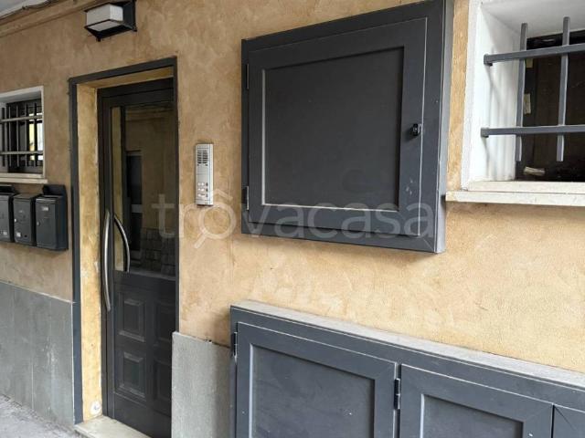 Appartamento in affitto a Cavazzoli, Re