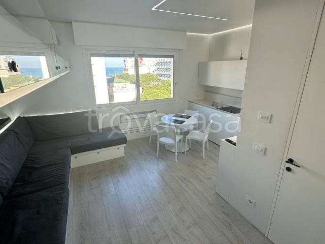 Appartamento in affitto a Riccione, Reggio Emilia
