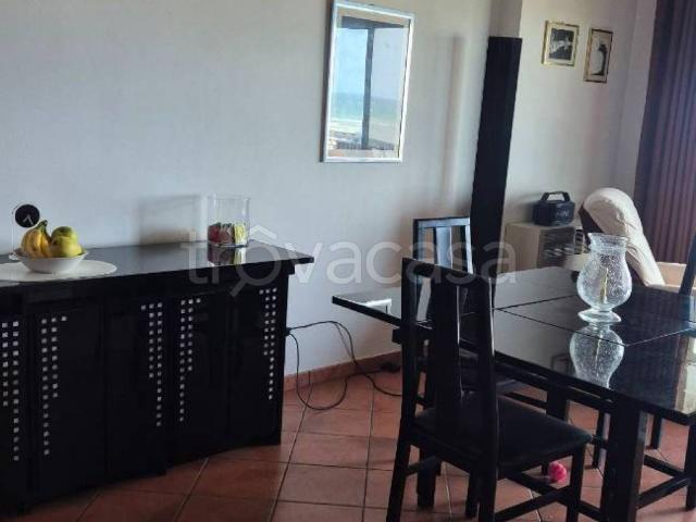Appartamento in affitto a Rimini, Reggio Emilia
