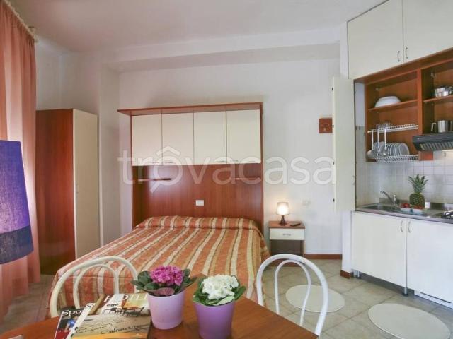 Appartamento in affitto a Rimini, Reggio Emilia