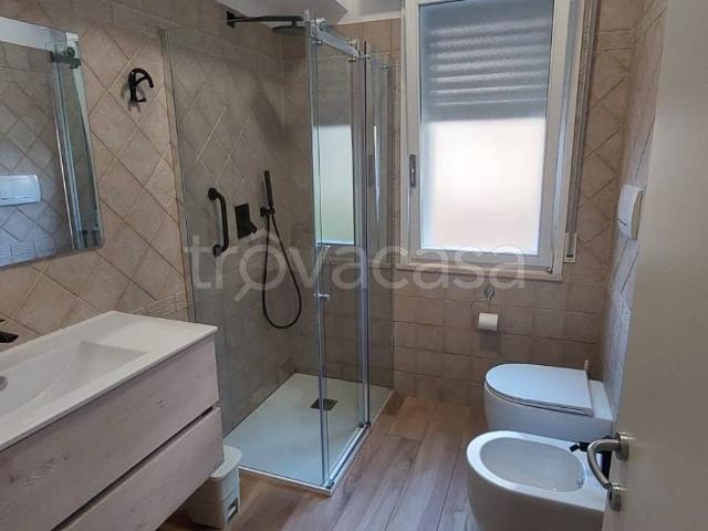 Appartamento in affitto a Rimini, Reggio Emilia
