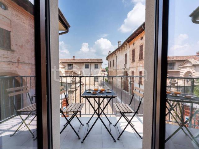 Appartamento in affitto a Robecco Sul Naviglio, Lombardia