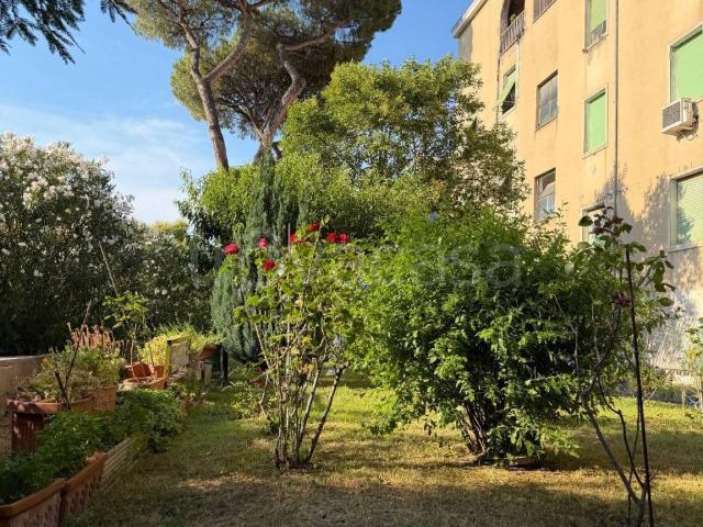 Appartamento in affitto a Municipio Roma III, Roma Capitale